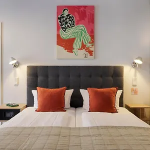 Zur Stadt Mainz In Wuerzburger Innenstadt Hotel