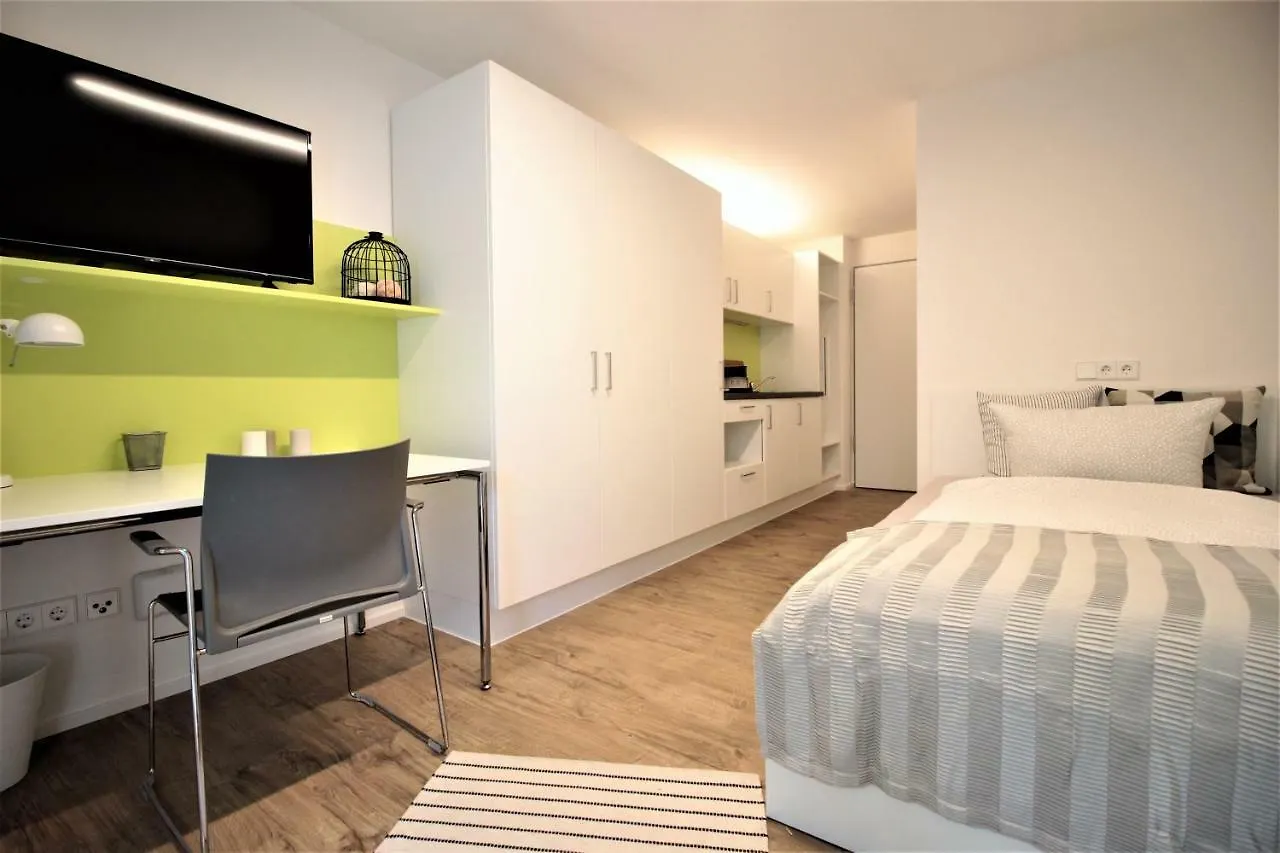Studio Apartment - Balcony, Netflix, University Hospital Proximity Wurzburg